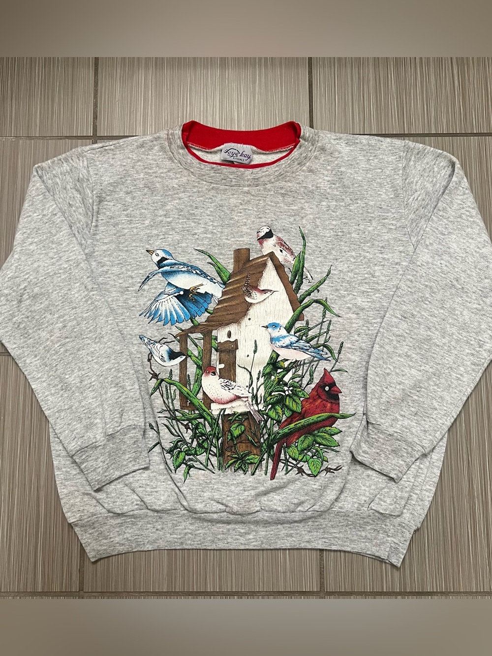 Vintage 90s Bird Crewneck Sweatshirt Grey Gray Red cottagecore grandma XS